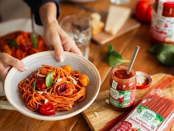 Recette bio de spaghetti quinoa à la tomate 