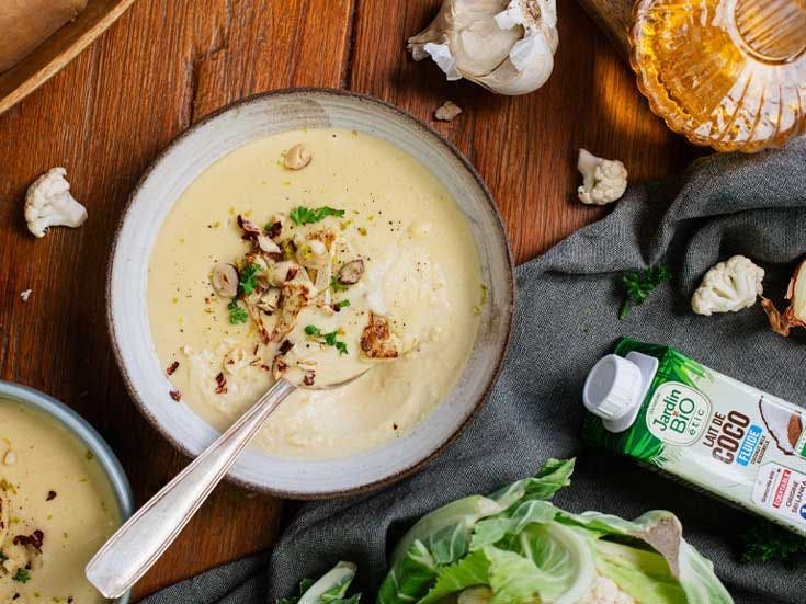 Recette bio de velout&eacute; de choux fleur au lait de coco