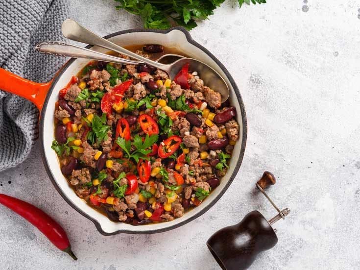 Recette bio de chili printanier et sa salade fraîcheur