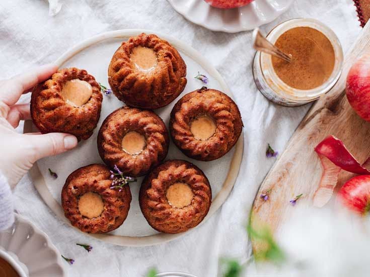 Recette bio de petits gâteaux moelleux aux pommes