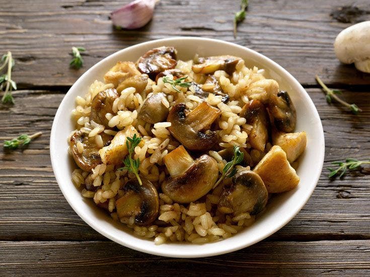 Recette bio de poulet sauce aux champignons 