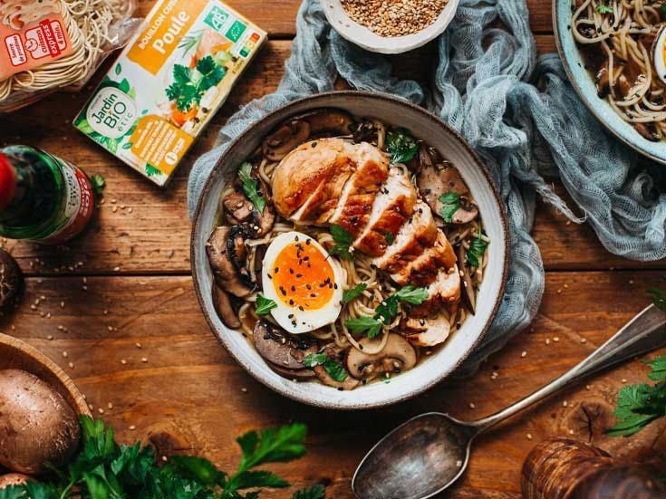 Recette bio de ramen aux nouilles aux oeufs