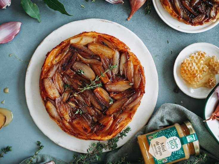 Recette bio de tarte tatin aux échalotes et au miel