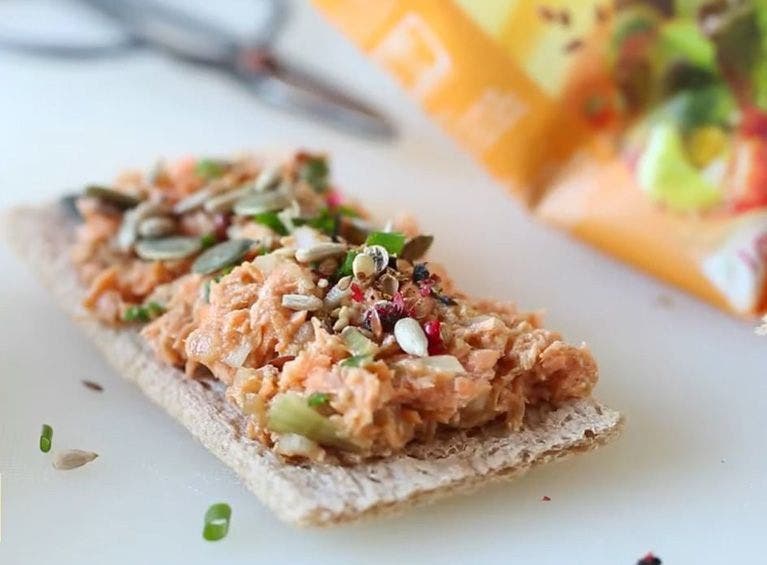 Recette bio d'un duo de tartines sans gluten, sans lactose, salé et sucré