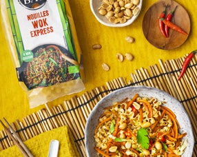 Recette de nouilles saut&eacute;es JOM BAO bio &agrave; la citronnelle 