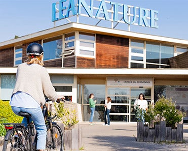 Façade du siège de Léa Nature