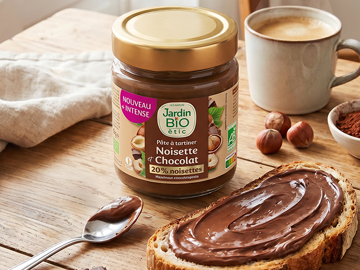 Pâte à tartiner noisettes et chocolat