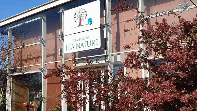 Façade du siège de Compagnie Léa Nature